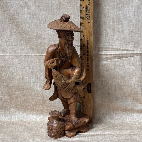 Antique Chinese Wood Carving, Wise Man with big Fish and Jug - Picture 6 of 7